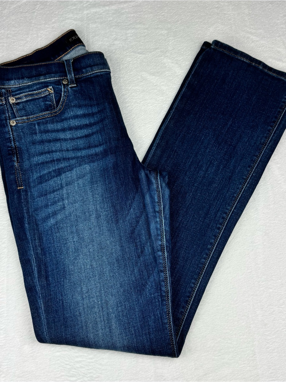 Express Jeans Barely Boot Mid rise jeans. Size 8R. Excellent preowned condition.